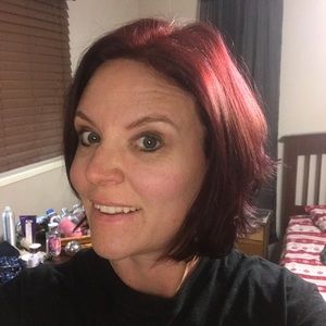 Meet your Posher, Christy